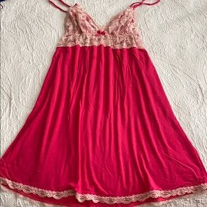 Victoria’s Secret pink soft gown Sm-M